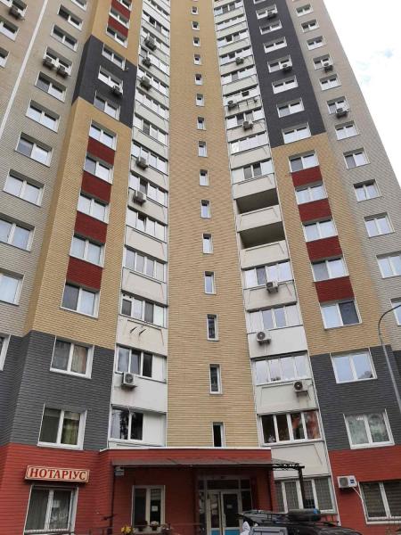 Продам 2-кімнатну квартиру, ЖК Еврика