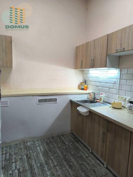 Продам 3-кімнатну квартиру