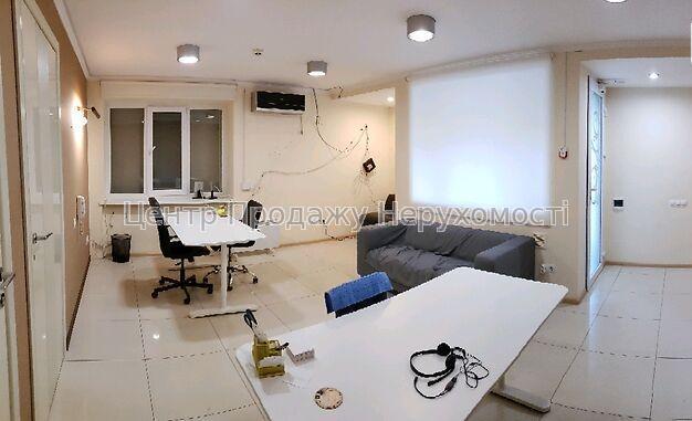 Фото Продам офіс на червоній лінії, метро Ботанічний Сад2