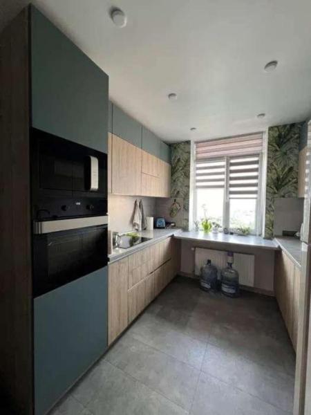 Продам 3-комнатную квартиру в новостройке, ЖК «Дмитриевский»