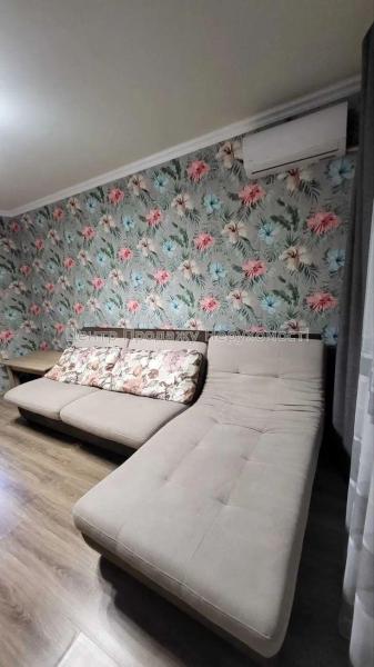 Продам 2-кімнатну квартиру