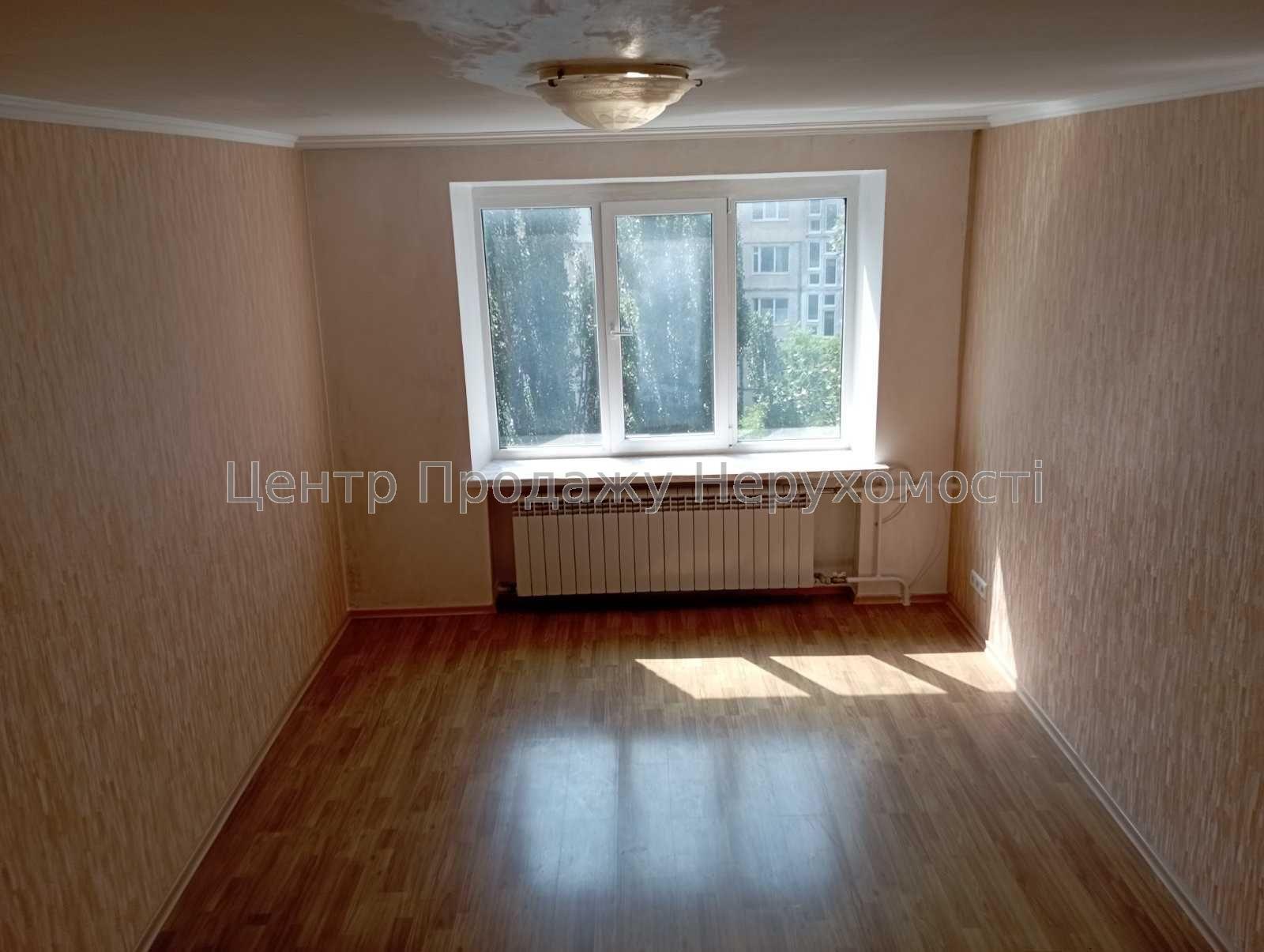 Фото Продам 1-кімнатну біля метро Дорогожичі1