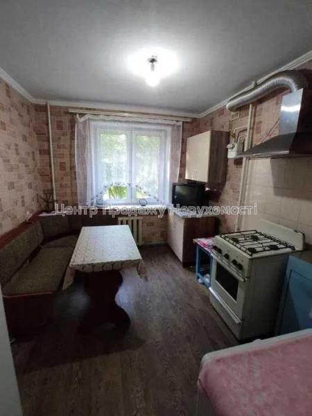 Продам 3-кімнатну квартиру