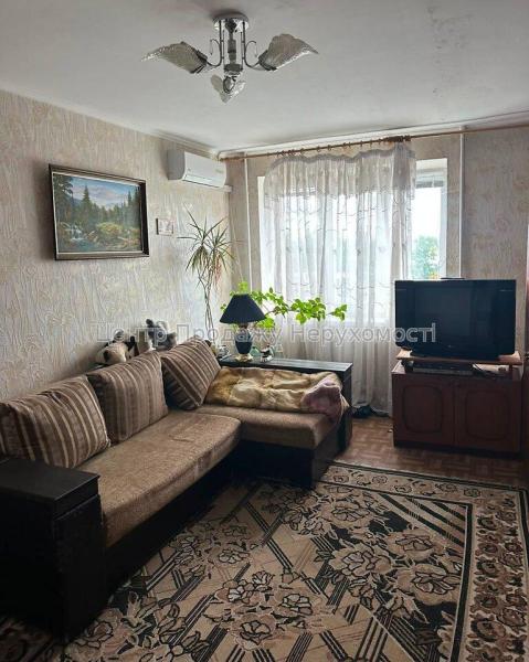 Продам 2-комнатную квартиру