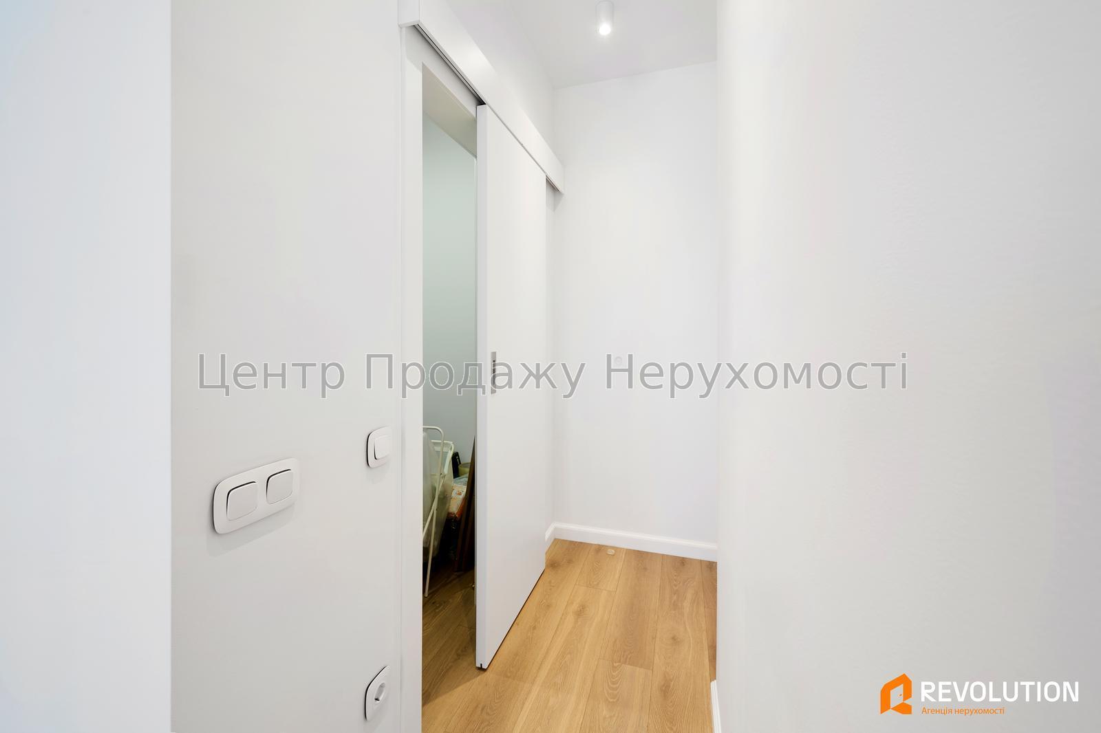 Фото Зх кімнатна квартира ЖК Каховська ( вул. Каховська 62-А )8