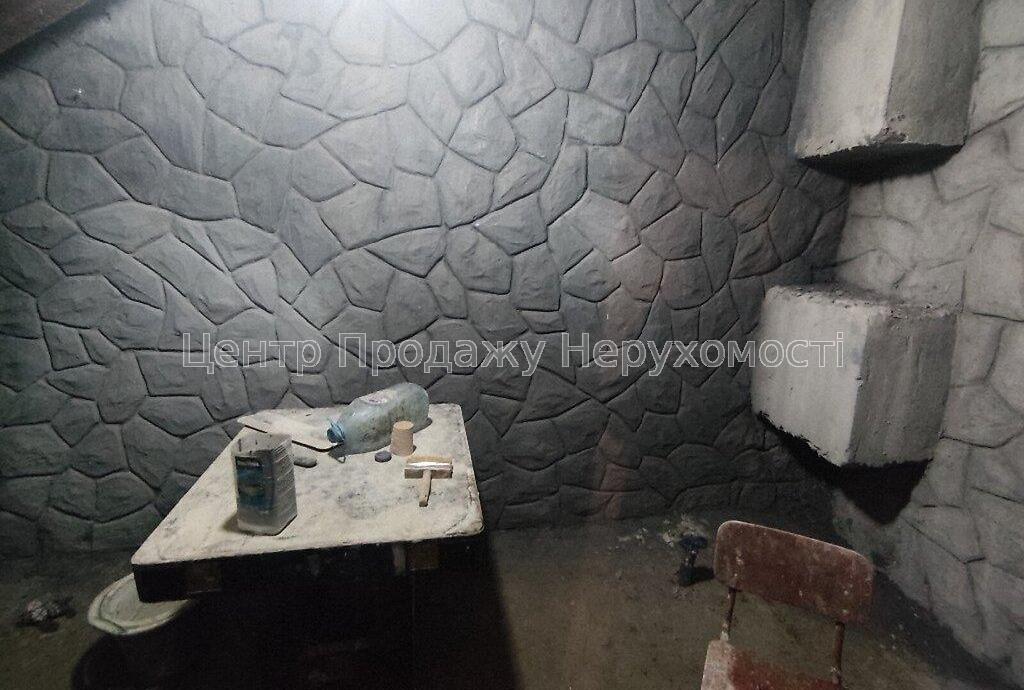 Фото Продам приміщення на Павловому полі10