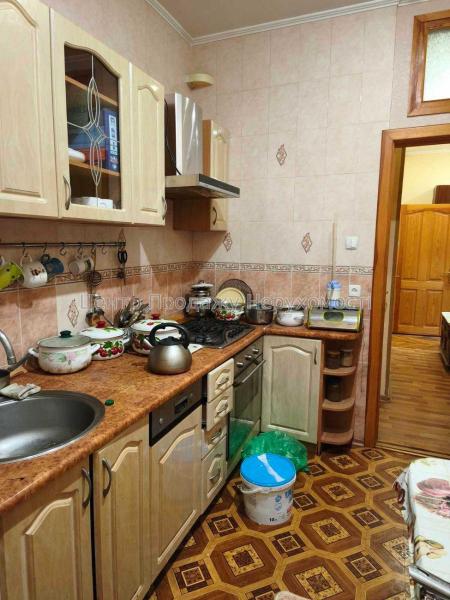 Продам 3-кімнатну квартиру