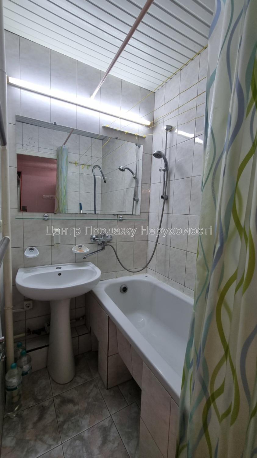 Фото Продається  2 кімнатна кв. пр. Перемога 54 Б, Олексіївка,G810