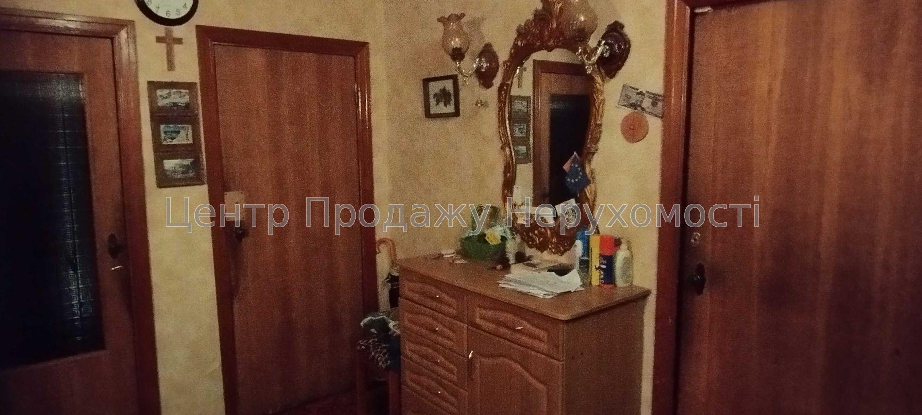 Фото 3 кімнатна. Европейская 20, метро Научная, Ботанический сад, G 810