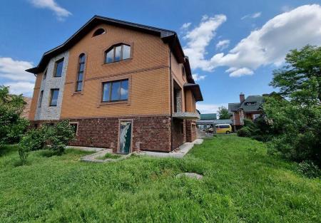 Продам 2-этажный дом