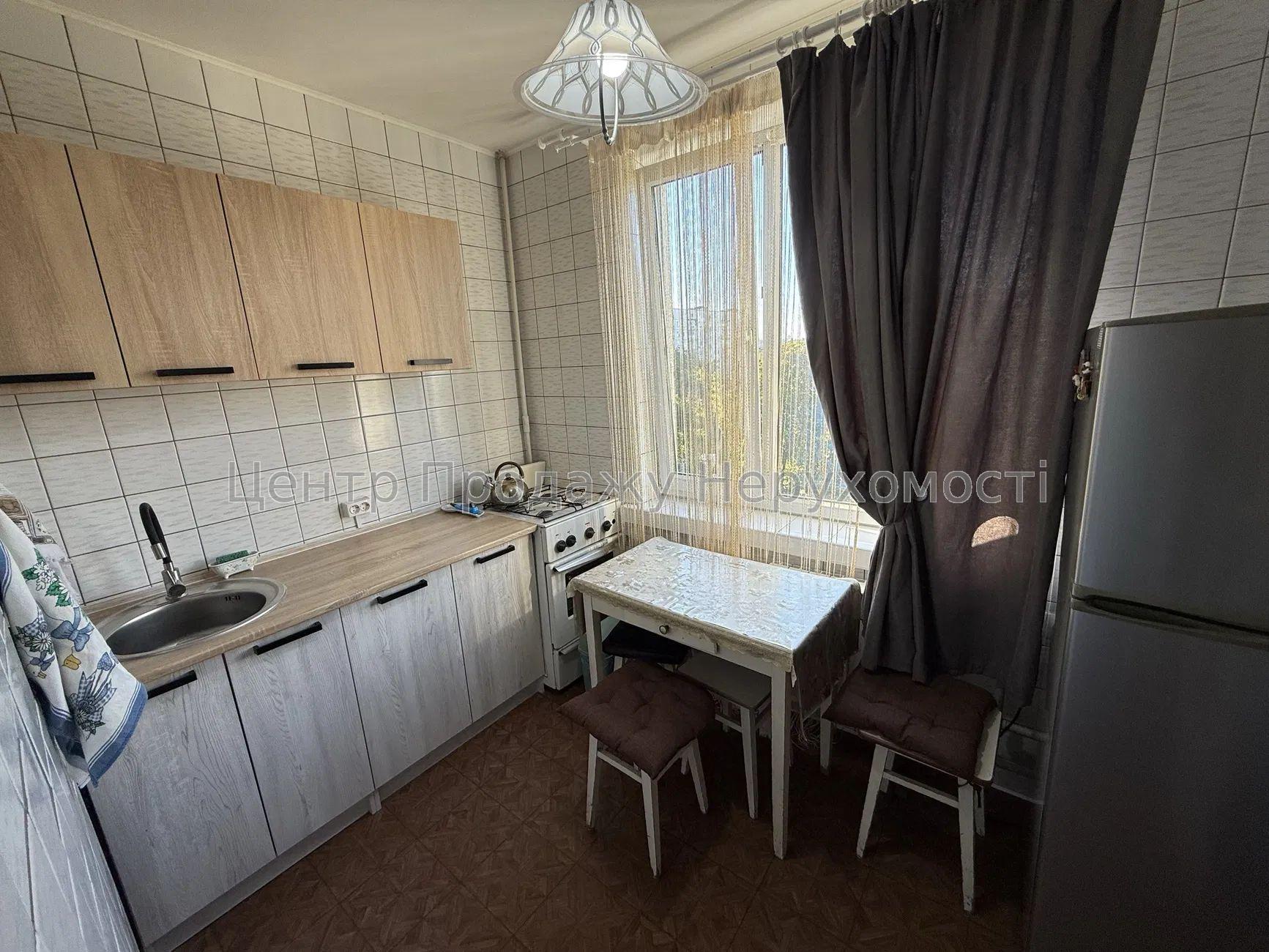 Фото Продаж 2к квартири в Харкові. Салтівка4