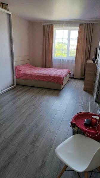 Продам 2-кімнатну квартиру, ЖК&nbsp;Хотів