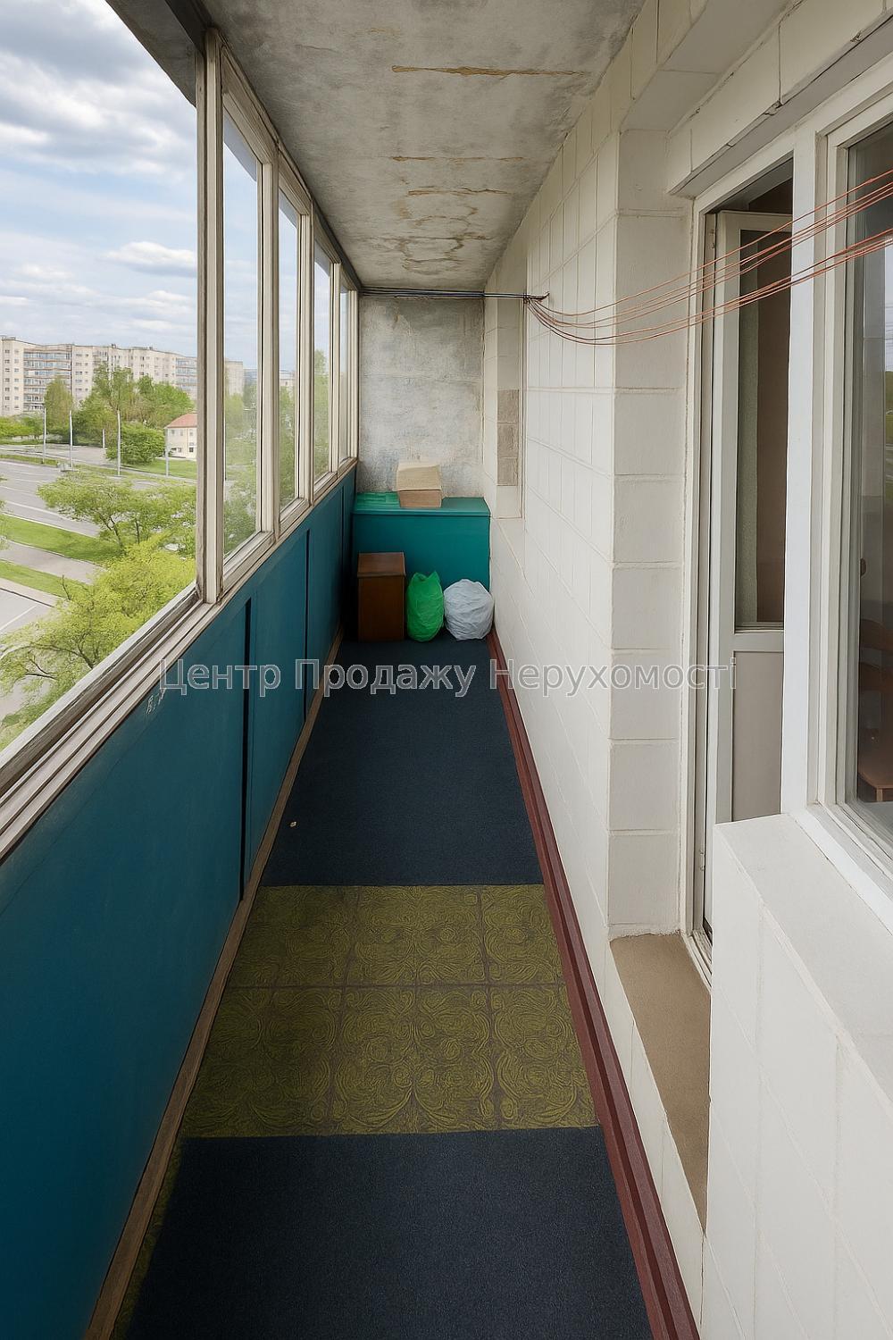 Фото Продаж симпатичної квартири  невелички в Києві ІВ9