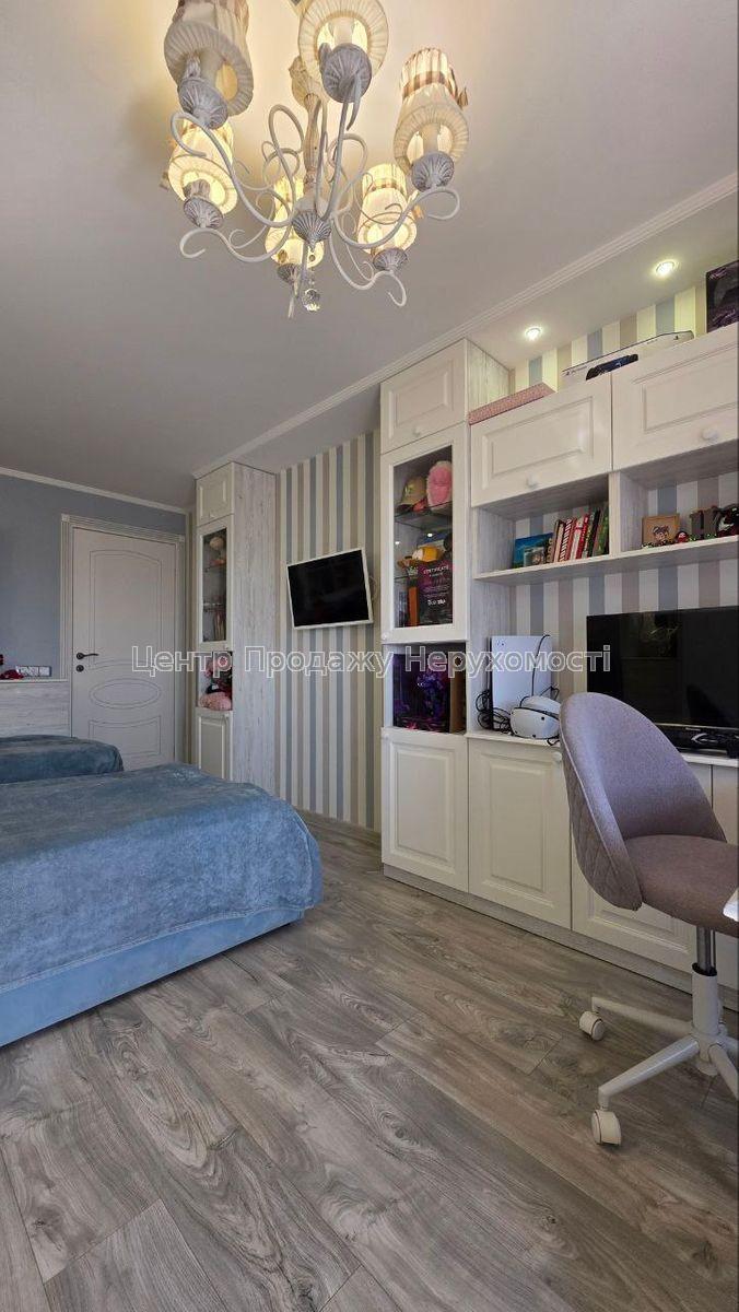Фото Продаж 3к квартири в Харкові. Салтівка23
