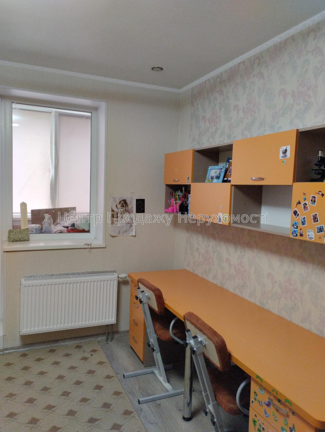 Фото Продам 2к. квартиру ул. Роганская3