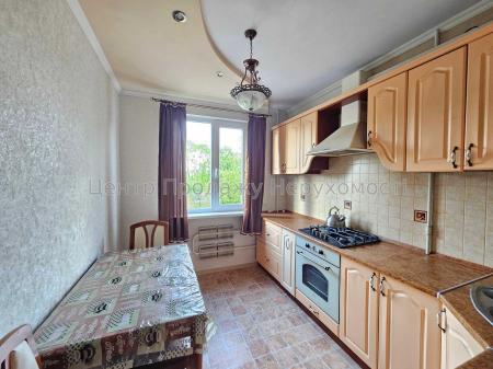 Продам 3-комнатную квартиру