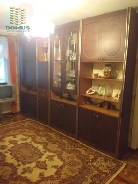 Продам 2-кімнатну квартиру