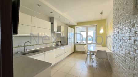 Продам 3-кімнатну квартиру