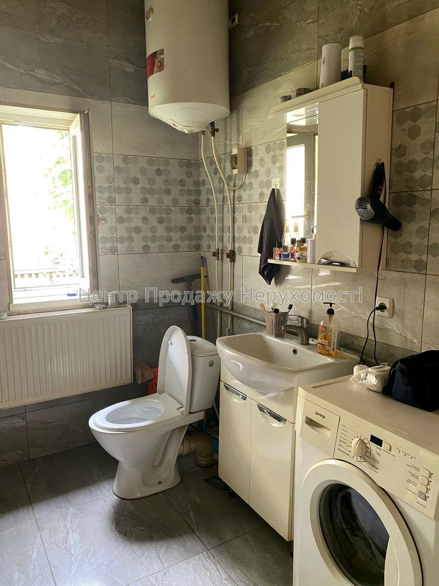 Фото Будинок з ремонтом - біля метро K810