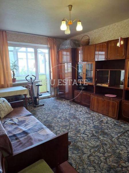 Продам 2-кімнатну квартиру