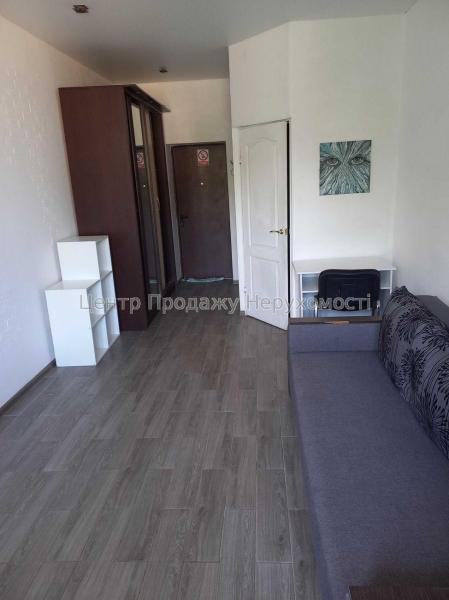 Продам квартиру-студию