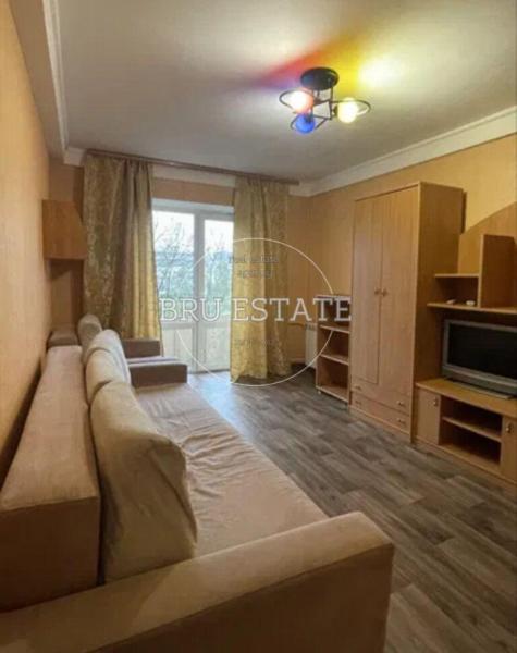 Продам 2-кімнатну квартиру