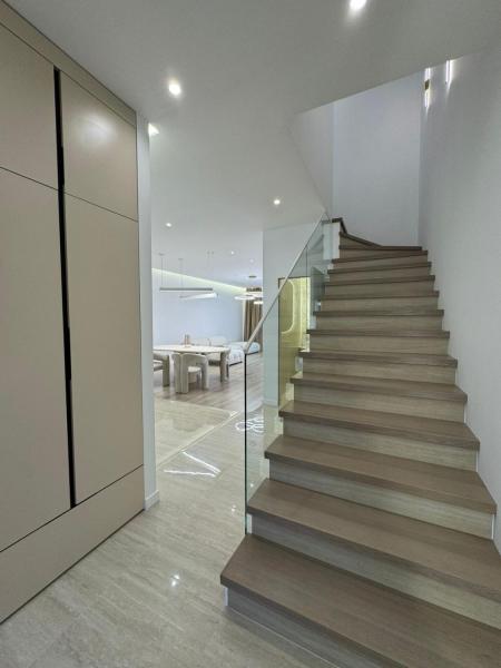 Продам 2-поверховий таунхаус, Таунхаус Village