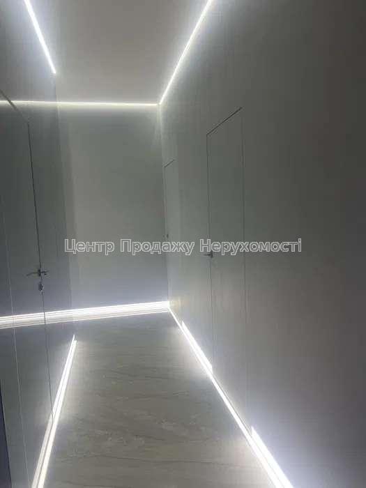 Фото Продам 4 кімнатна квартира ЖК Білий слон12