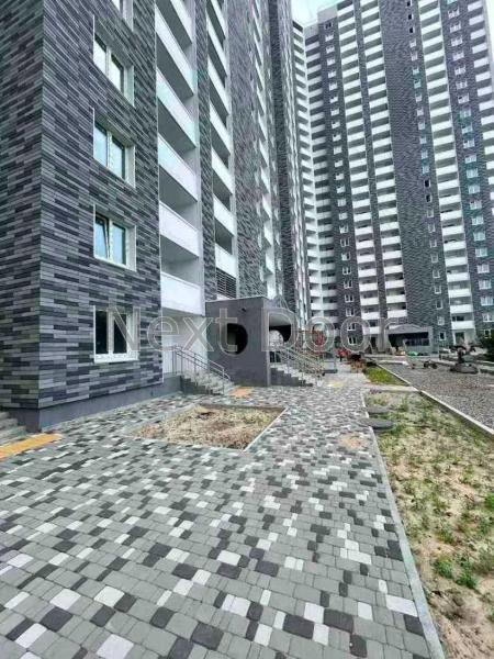 Продам 2-кімнатну квартиру, ЖК Navigator 2