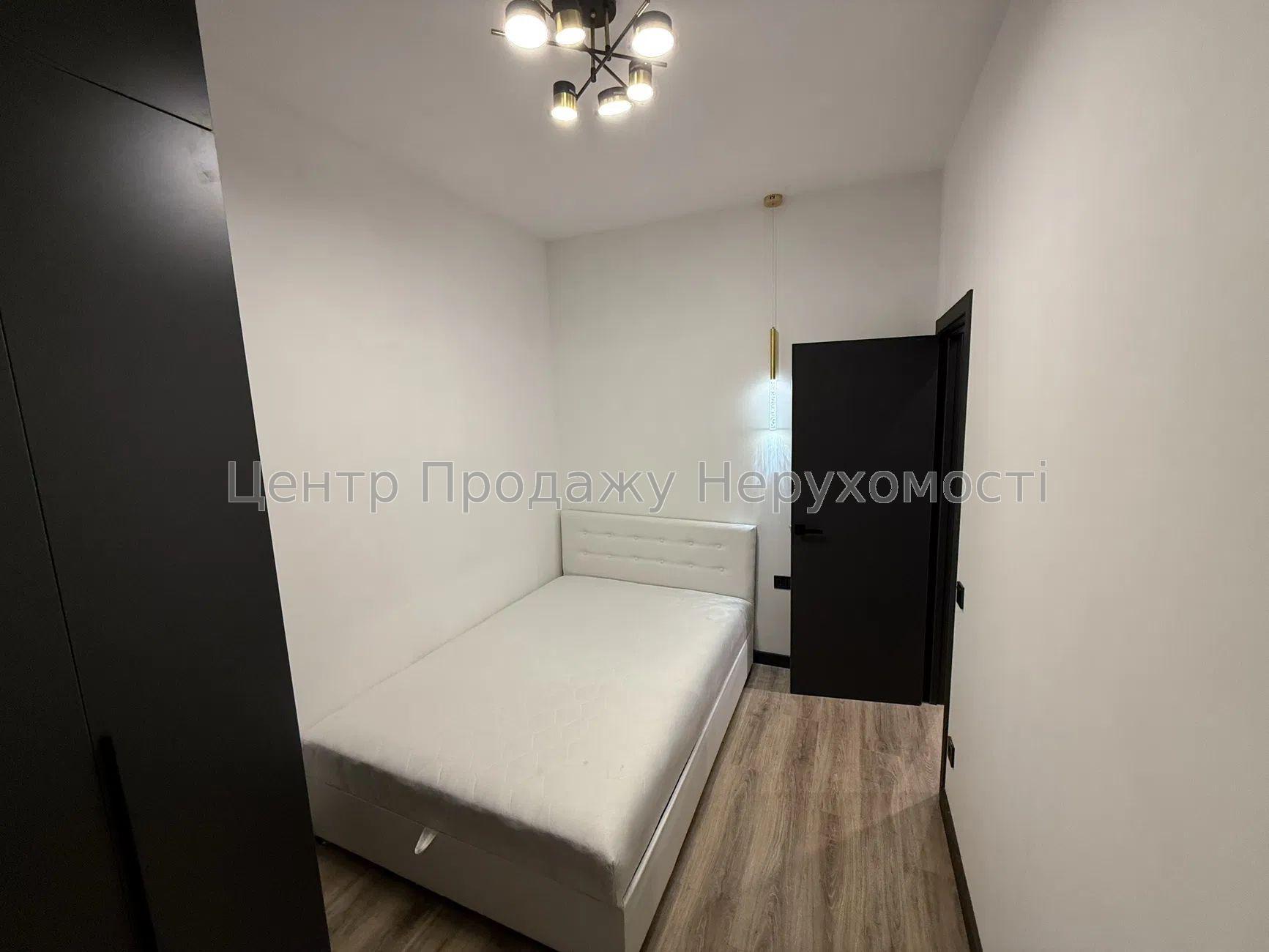 Фото Продаж 2 к квартира, Центр, метро Наукова, вул. Данилевського 22, G85