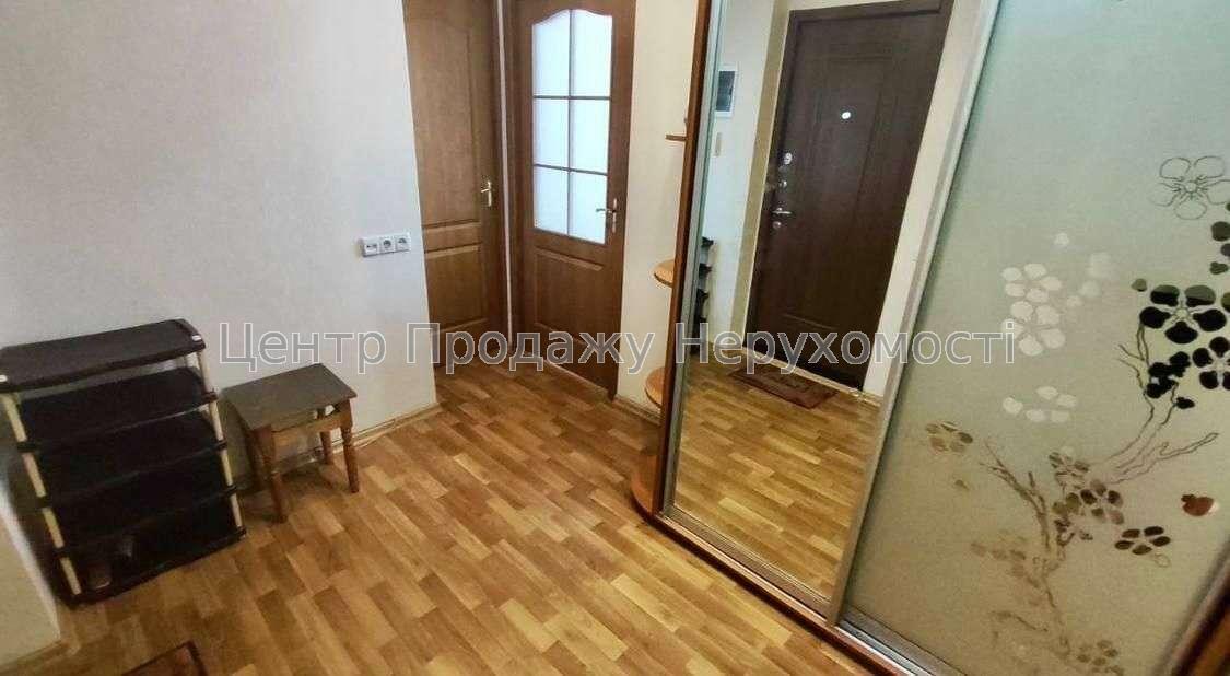 Фото Продам срочно, Торг 2х.к Квартира с ремонтом. Ильинская 635