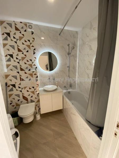 Продам квартиру-студію