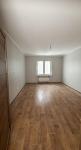 Продам 3-кімнатну квартиру в новобудові, 93.20 м², косметичний ремонт