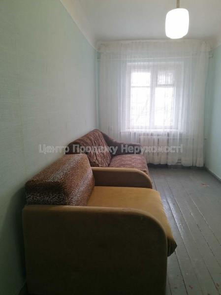 Продам 6-кімнатну квартиру