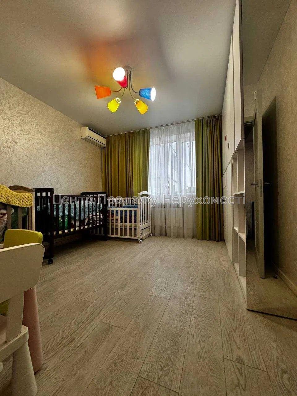 Фото Продам 3к квартиру, вул. Балакірєва, Павлово Поле11