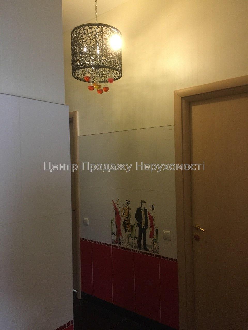 Фото Здам приміщення під косметологічний кабінет біля метро3