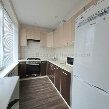 Продам 3-кімнатну квартиру