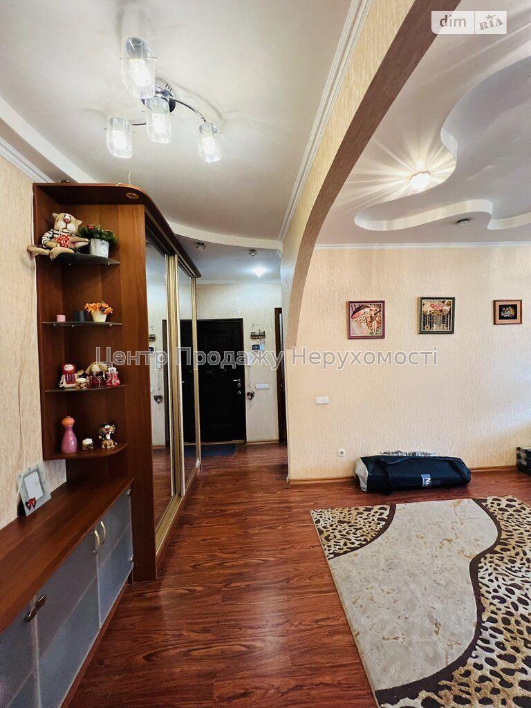 Фото Продається 3к квартира в Харкові. Салтівка1