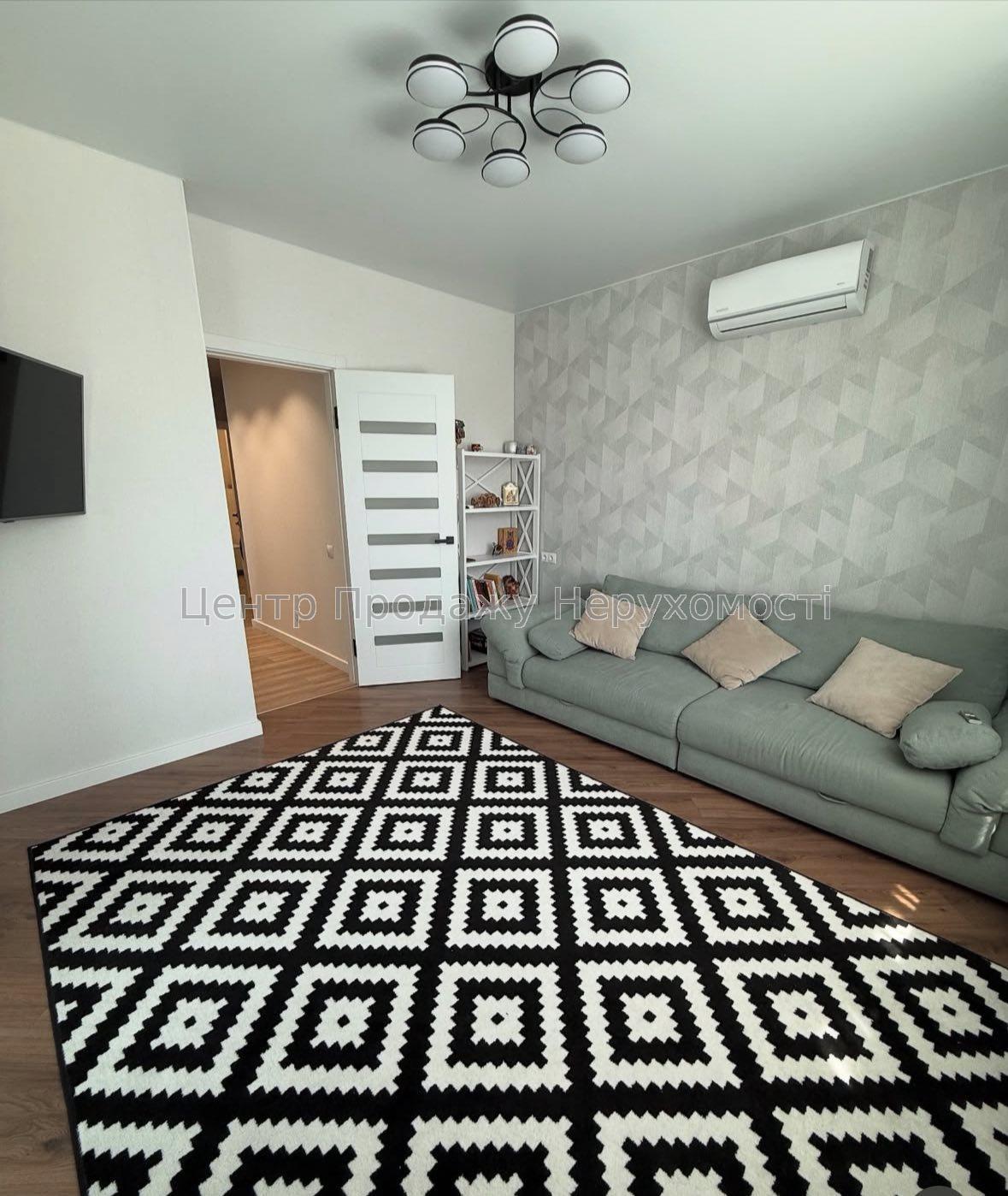 Фото Продаж 2к квартири в Харкові. Олексіївка2