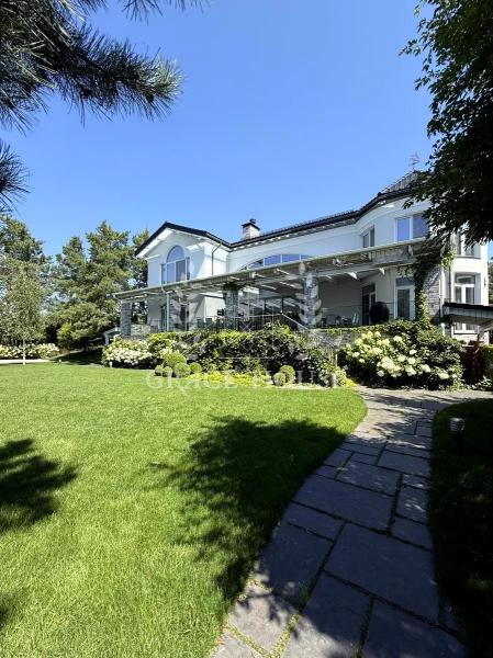 Здам будинок, КГ «Riviera Villas»