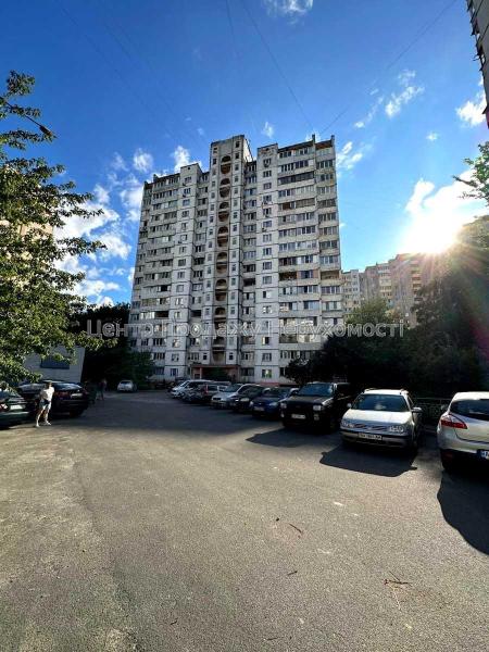 Продам 2-кімнатну квартиру