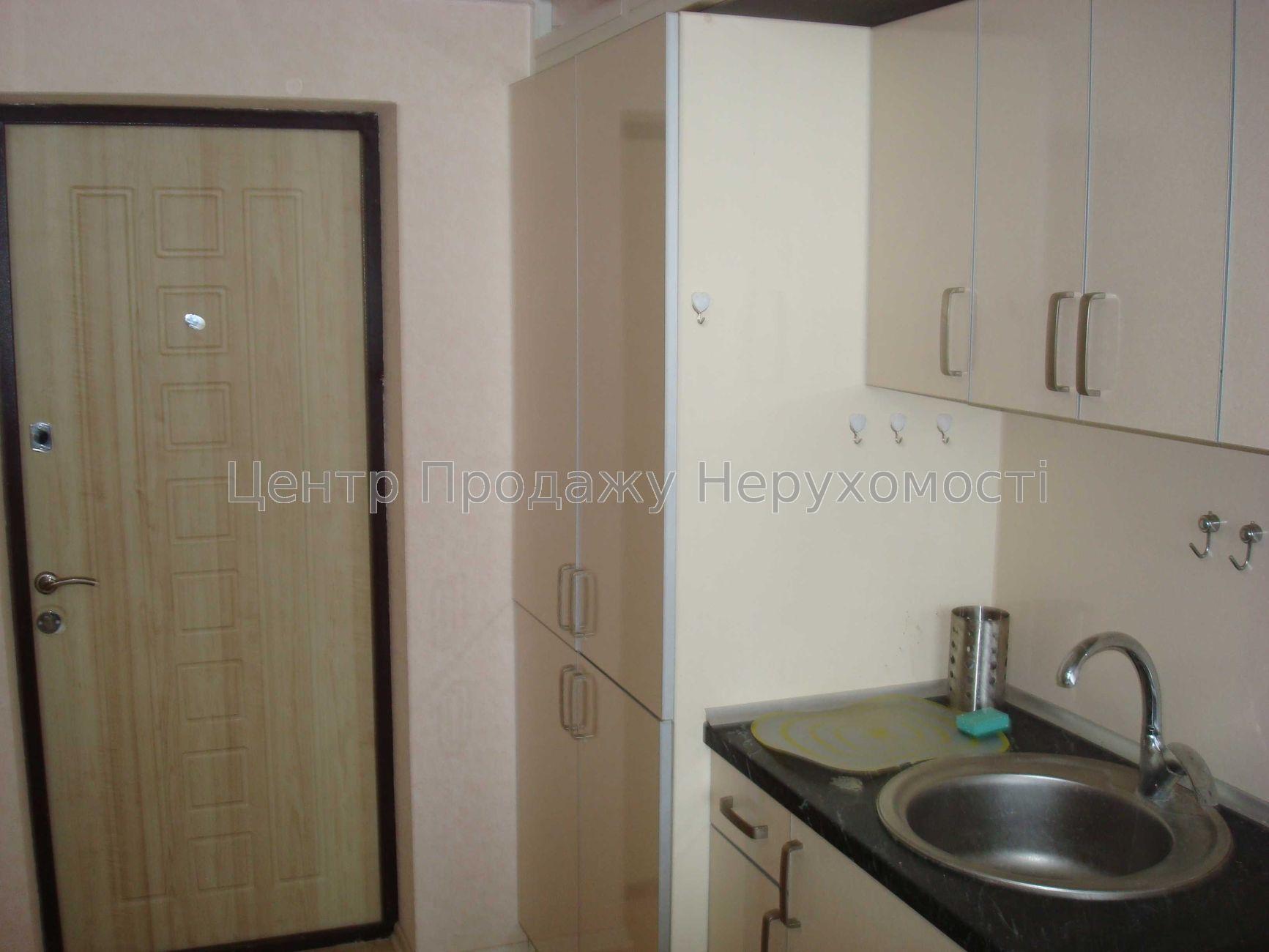 Фото Продаж малогабаритки. Олексіївка.метро Олексіївська5
