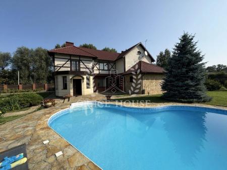 Здам 2-поверховий будинок