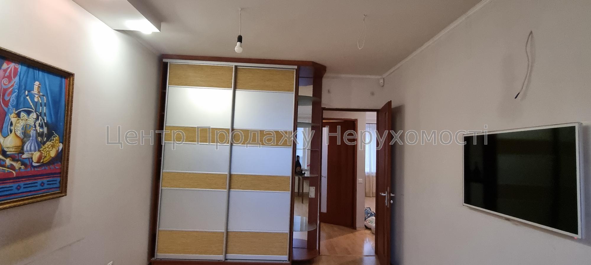 Фото Продаж 3 к квартира, Олексіївка, Л. Свободы 314