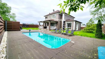 Здам 2-поверховий будинок