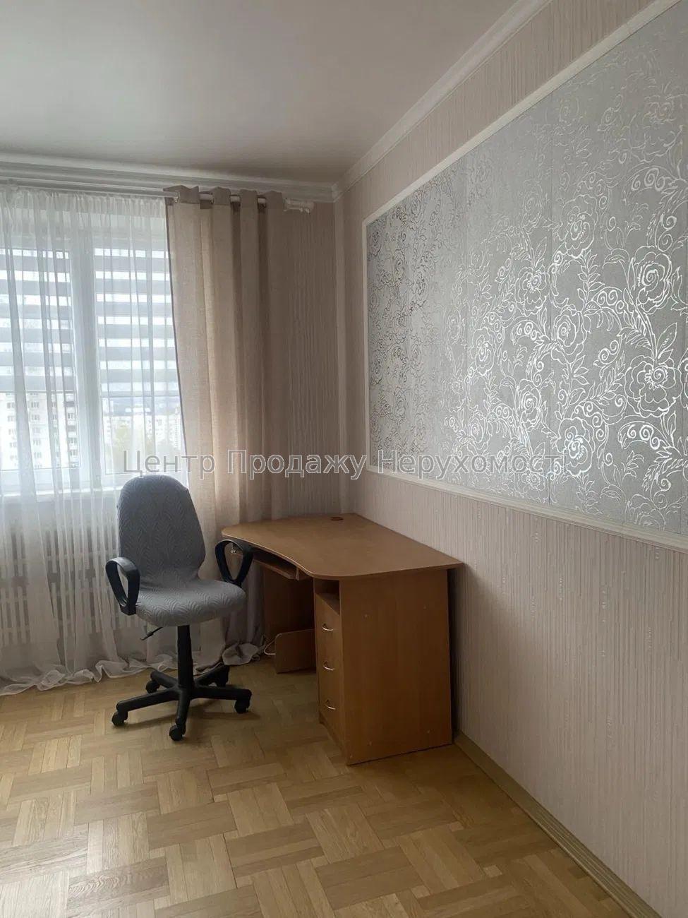 Фото Продається 4 кімнатна квартира в Харкові. Салтівка3