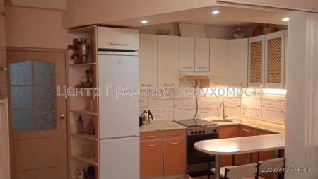 Продам 2-кімнатну квартиру