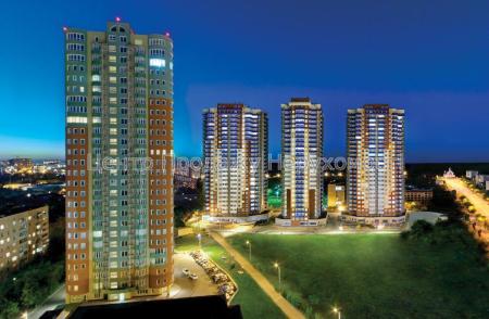 Продам 4-кімнатну квартиру в новобудові, ЖК&nbsp;«Світлий&nbsp;дім»