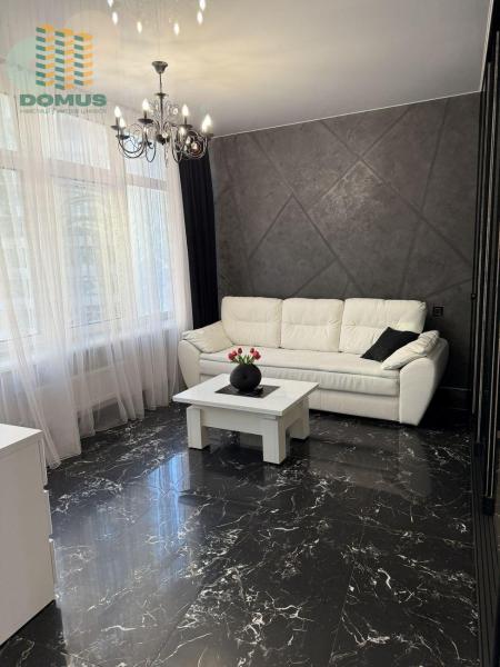 Продам 2-кімнатну квартиру, ЖК&nbsp;48&nbsp;Перлина