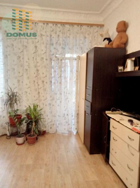 Продам 2-кімнатну квартиру